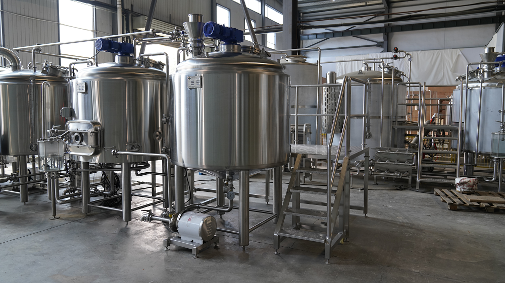 salle de brassage 4 cuves