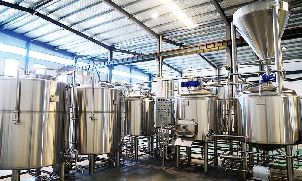 <b>Sélection de types de finition extérieure des réservoirs d'équipements de bière</b>